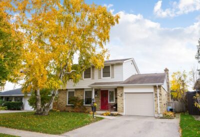 1052 Guildwood Blvd - wonderful Oakridge family home