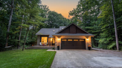 10336 Liveoak Crescent – SOLD - Grand Bend - Southcott Pines - Elevate Real Estate Group - Royal LePage Triland 10336 Liveoak Crescent – SOLD - Grand Bend - Southcott Pines - Elevate Real Estate Group - Royal LePage Triland
