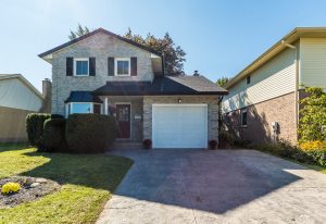992 Aldersbrook Road – SOLD - Two Storey Whitehills Home - Elevate Real Estate GRoup - Royal LePage Triland Realty 992 Aldersbrook Road – SOLD - Two Storey Whitehills Home - Elevate Real Estate GRoup - Royal LePage Triland Realty