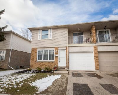156 Augusta Cres – SOLD 156 Augusta Cres – SOLD