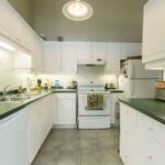515 Proudfoot Lane